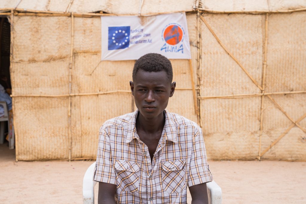 “All we felt were tears, hunger, and thirst” - flight and survival in North Darfur, Sudan 1 “All we felt were tears, hunger, and thirst” - flight and survival in North Darfur, Sudan - 01