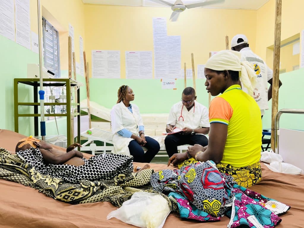 Burkina Faso À Boulsa, les soins s’améliorent, la mortalité intra hospitalière en pédiatrie et les décès liés à la malnutrition reculent - 2