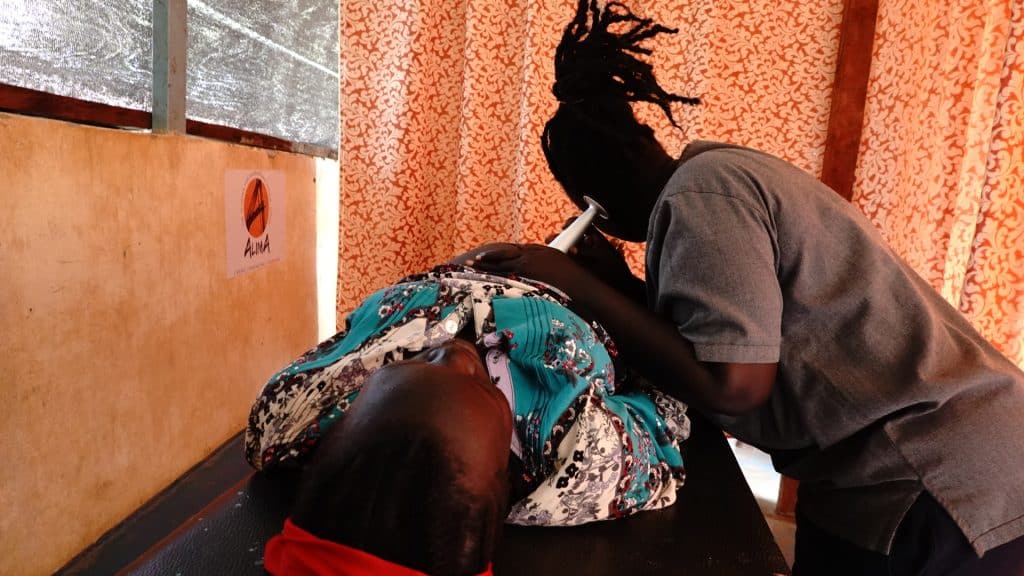 She gave birth without complications for the first time 5