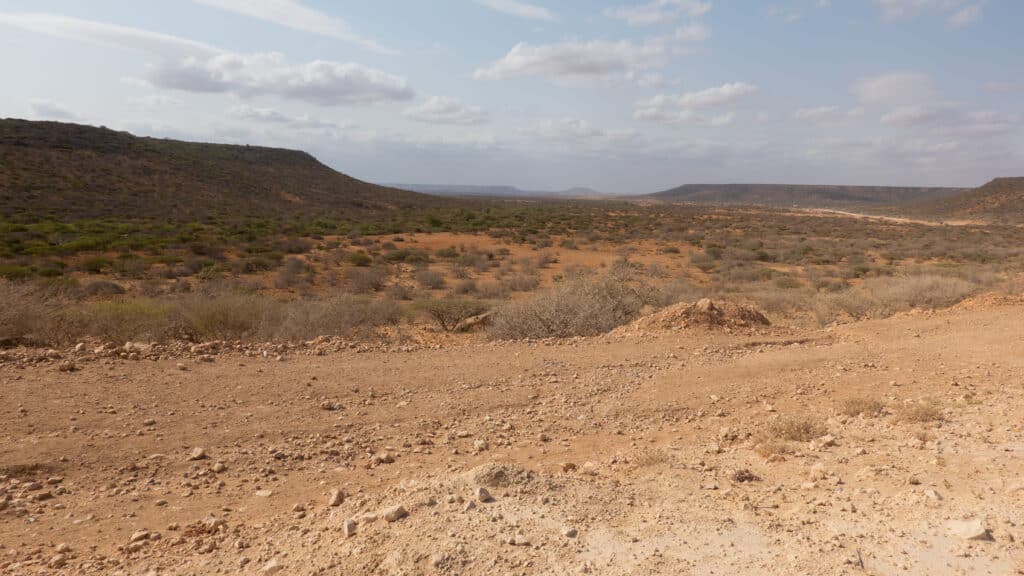 Paysage aride et désertique touché par les sécheresses récurrentes dans la zone d'Afder, région Somali en Éthiopie.