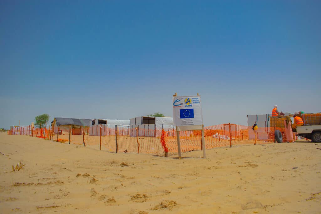 Vue densemble de lunite de traitement du cholera ALIMA Alerte Sante